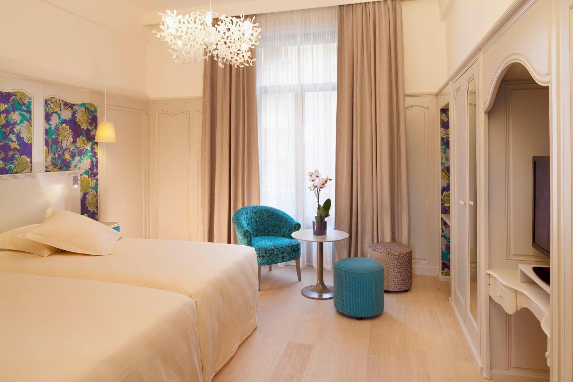 Hotel & Spa Oceania L'Univers Tours Exterior photo