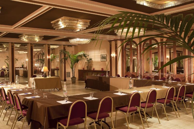 Hotel & Spa Oceania L'Univers Tours Exterior photo